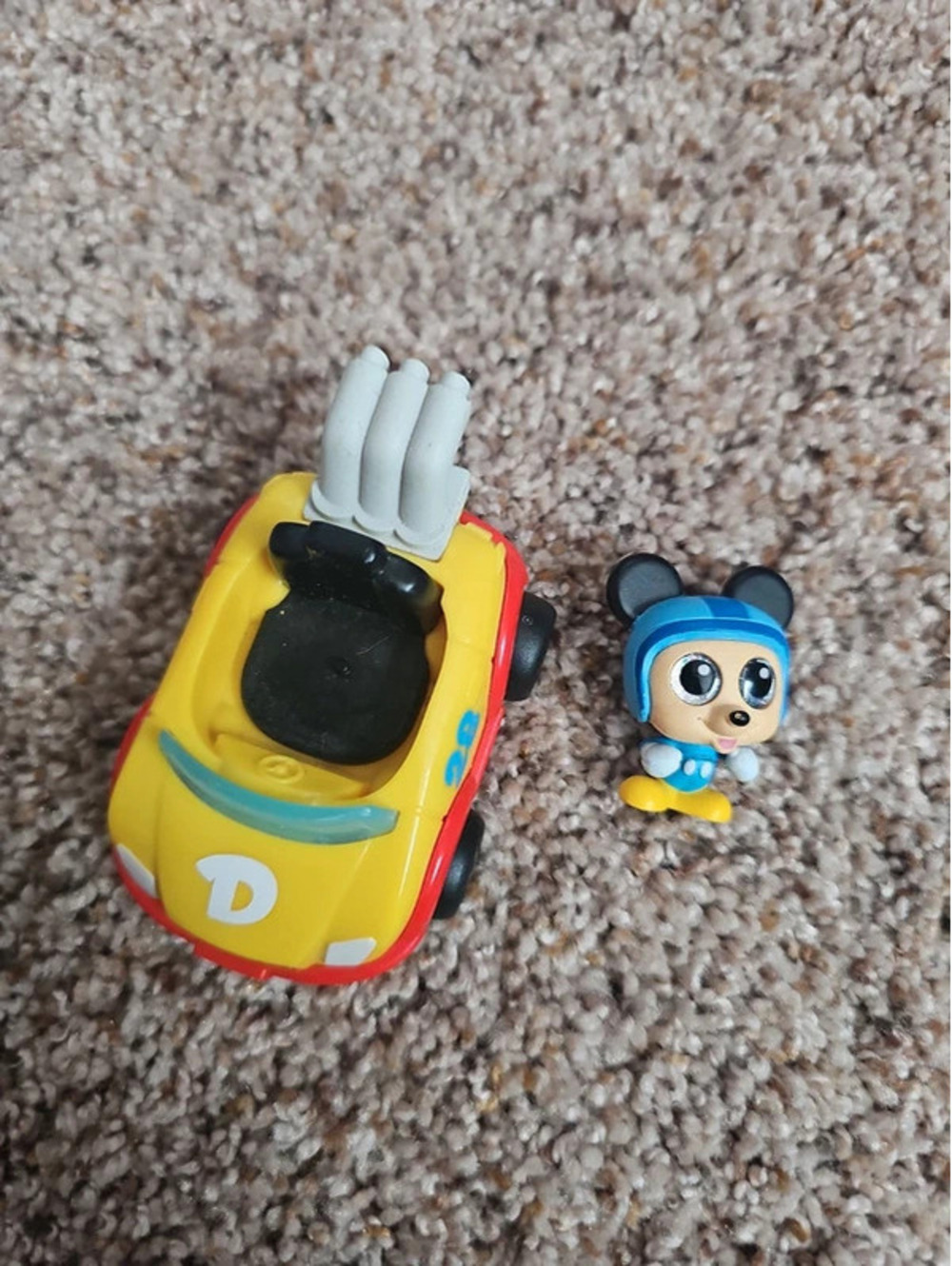 Mickey Roadster Disney Doorables Let's Go Cars